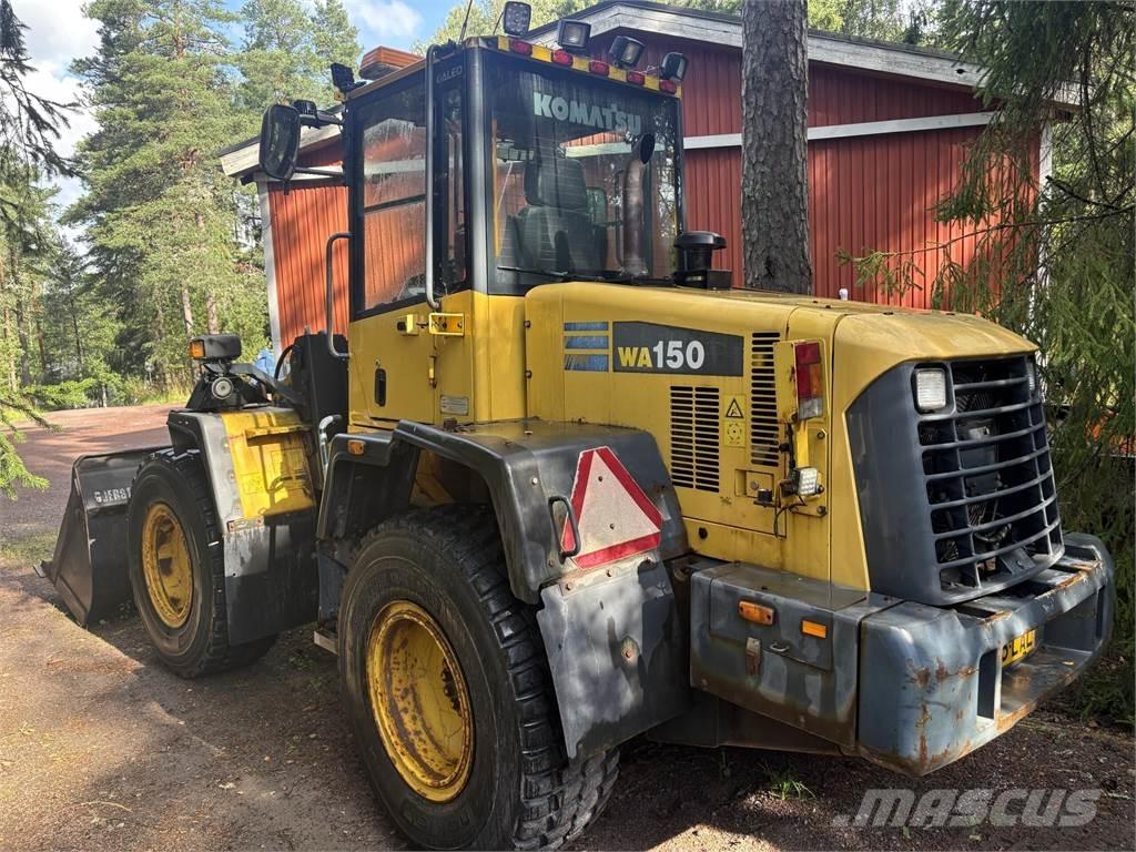 Komatsu WA150 5H Pyöräkuormaajat