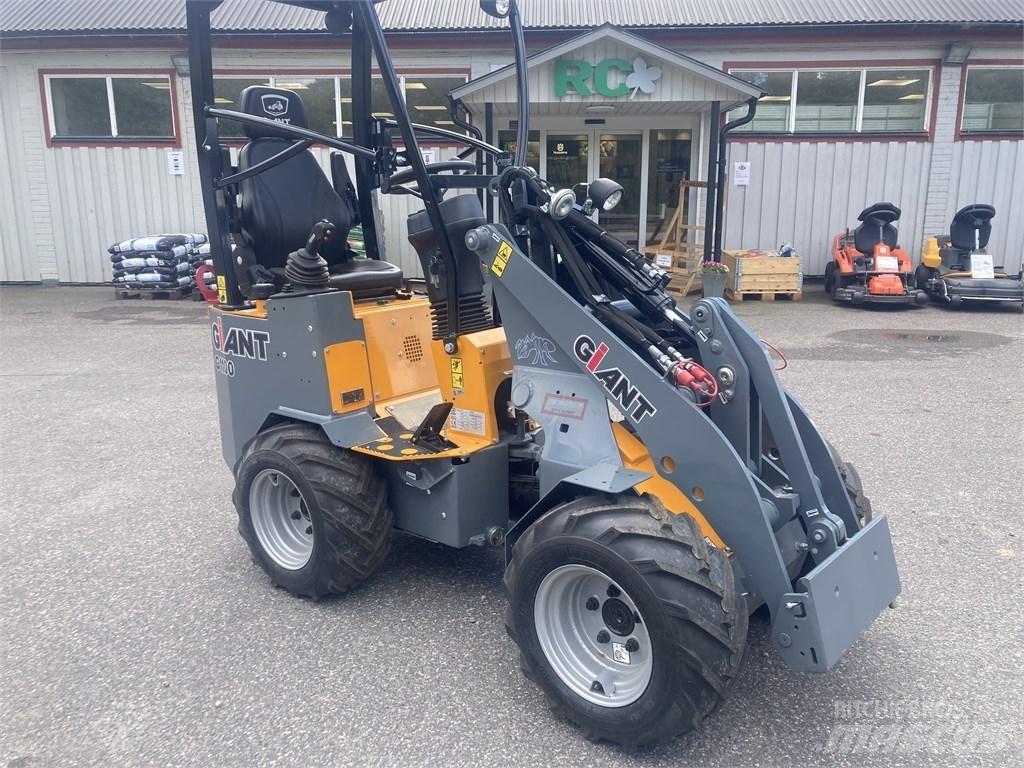 GiANT G1100 Yleiskuormaajat