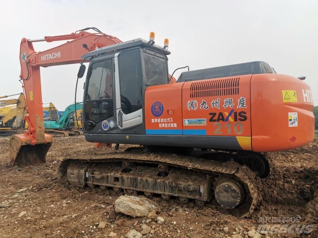 Hitachi zx210 Telakaivukoneet