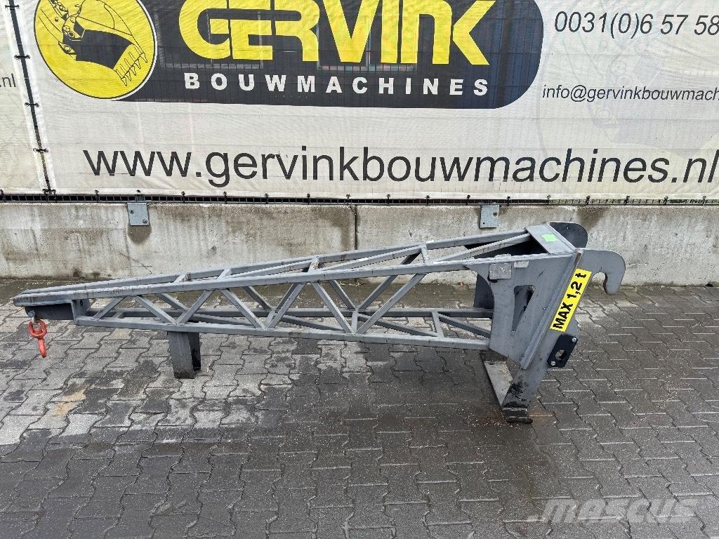 Bobcat Bud 4483 Muut