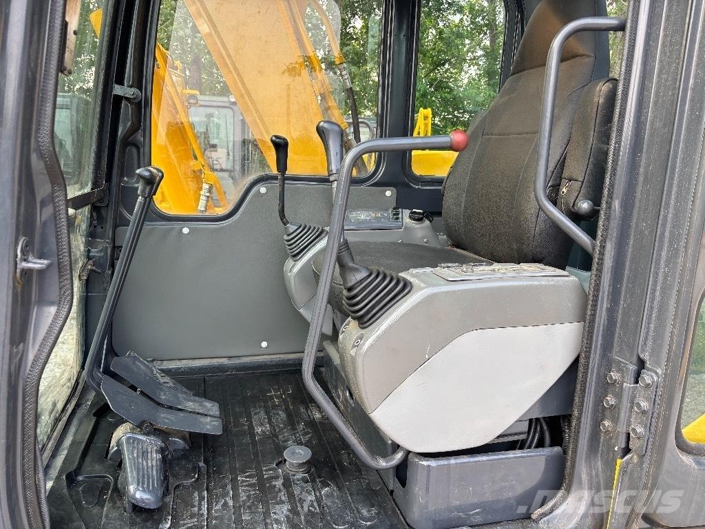 Komatsu PC 70 Minikaivukoneet < 7t