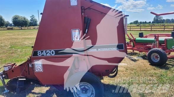 Case IH 8420 Pyöröpaalaimet