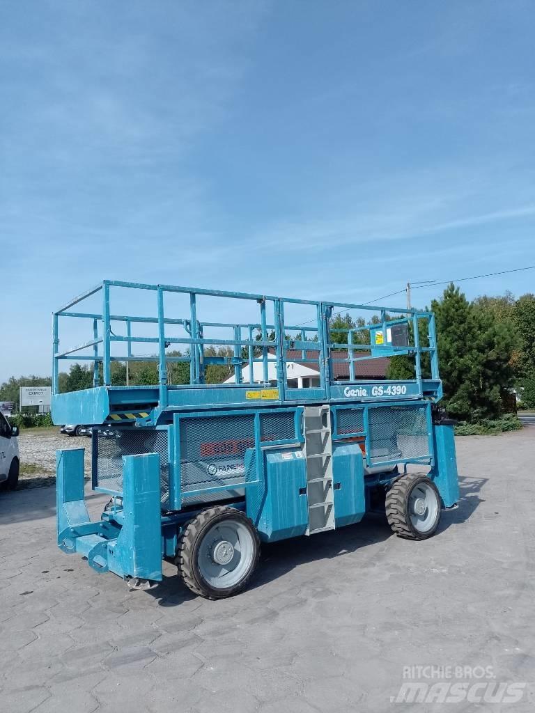 Genie 4390 Saksilavat