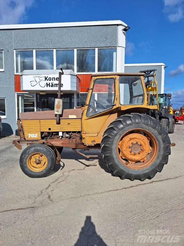 Valmet 702 Traktorit