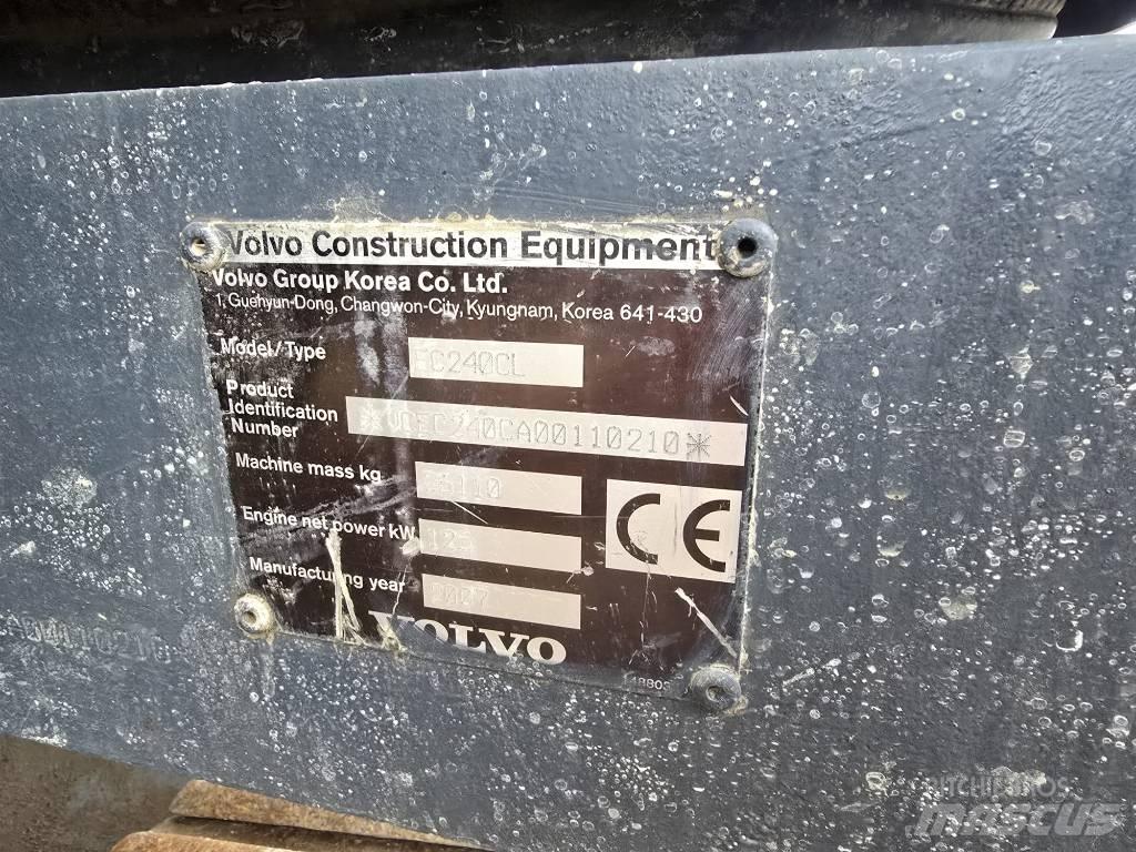 Volvo EC 240 C Telakaivukoneet