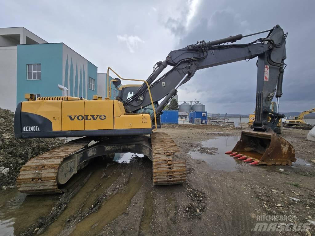 Volvo EC 240 C Telakaivukoneet