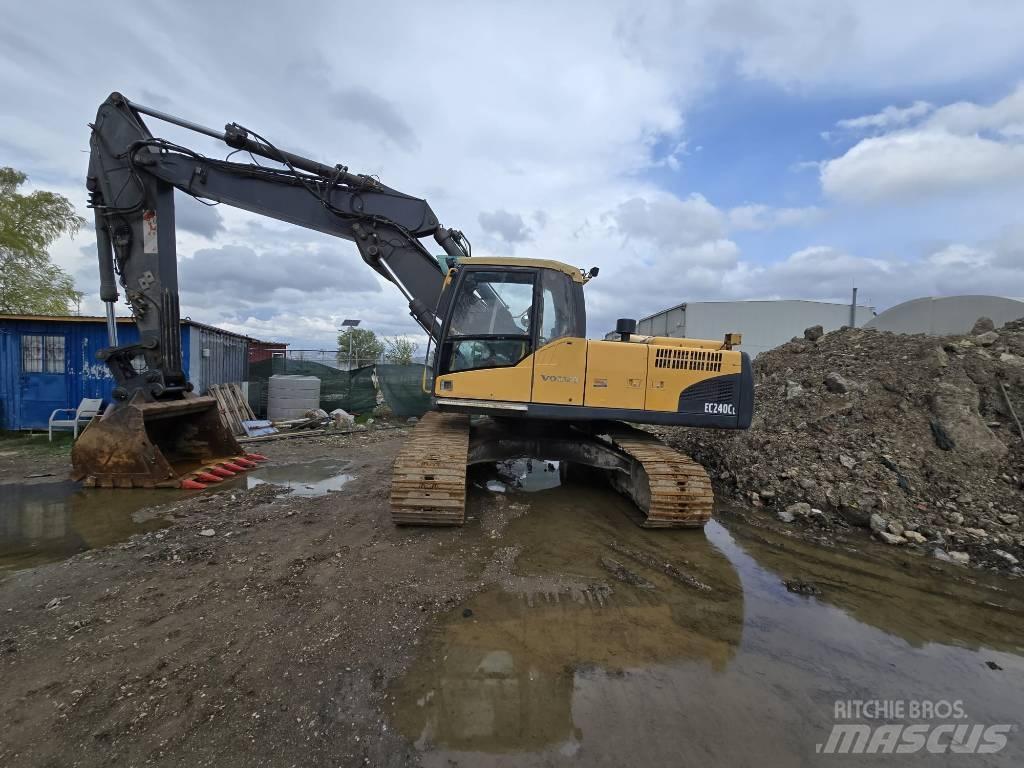 Volvo EC 240 C Telakaivukoneet
