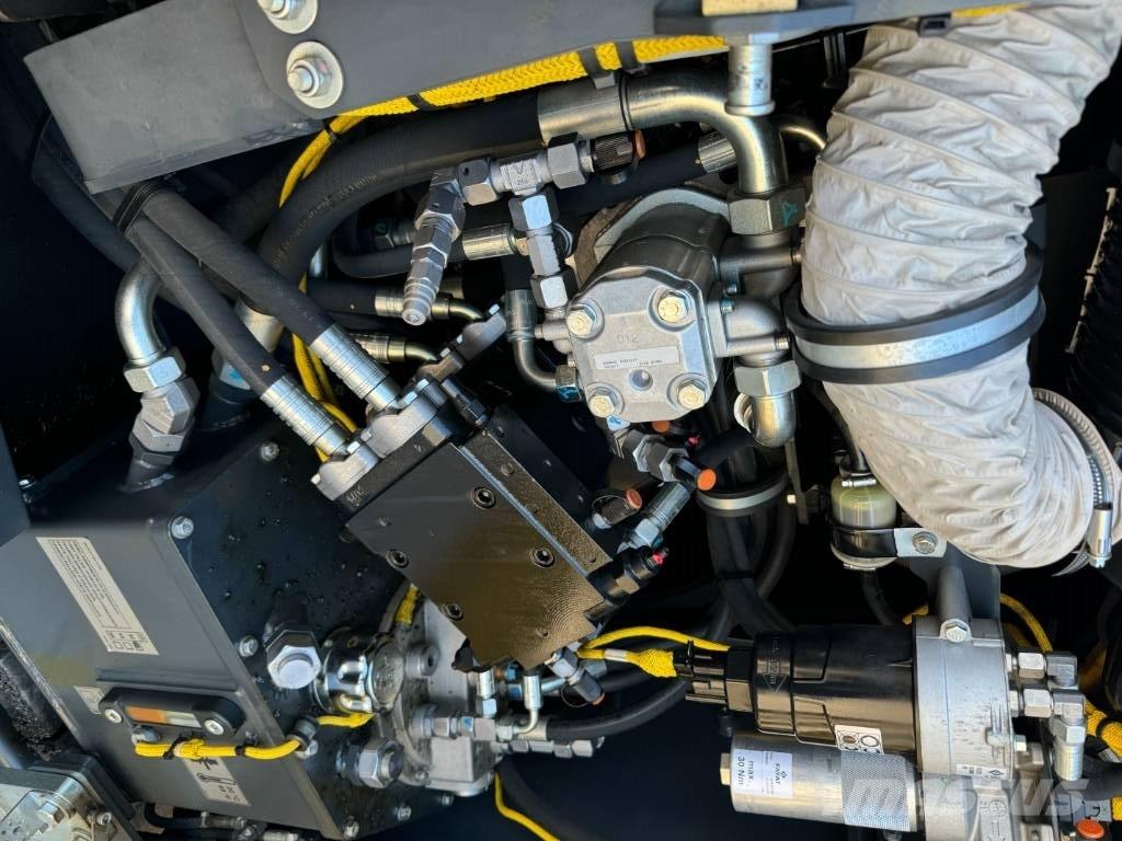 Bomag BF 300 C-2 Asfalttikoneet