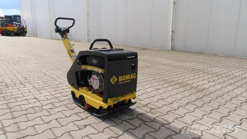 Bomag BPR 35/42D Tärylevyt