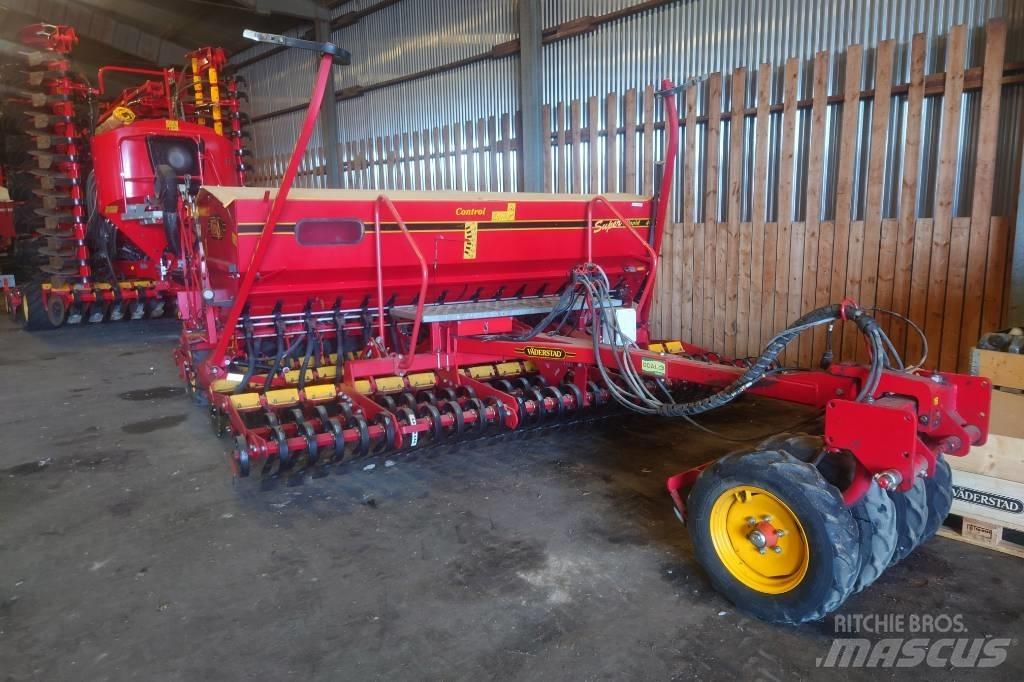 Väderstad 400C Kylvölannoittimet