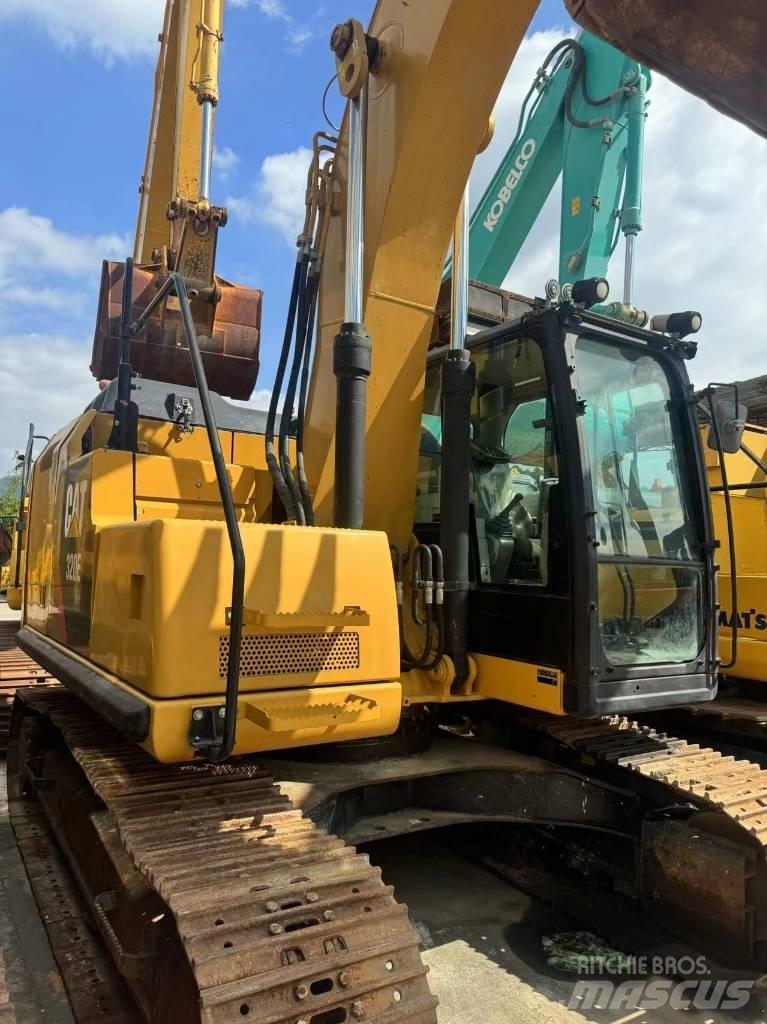 CAT 320 E Midikaivukoneet 7t - 12t