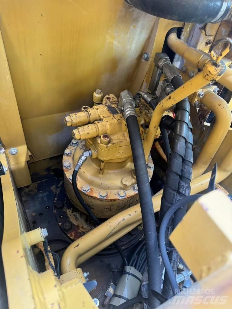 CAT 320 E Midikaivukoneet 7t - 12t