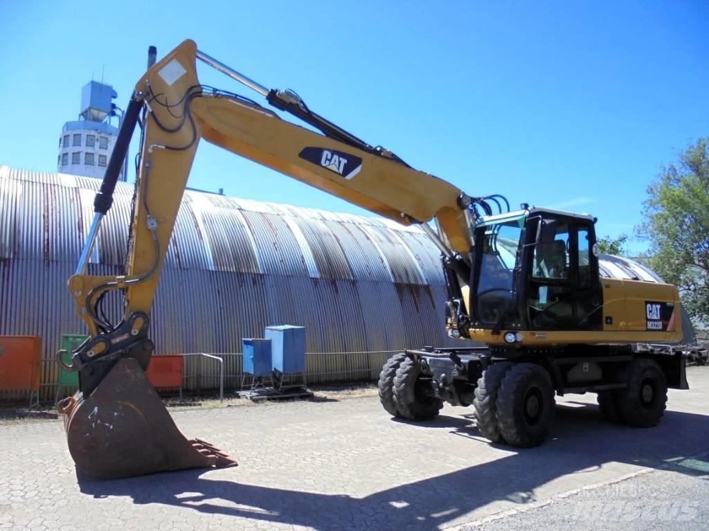 CAT M 322 D Pyöräkaivukoneet