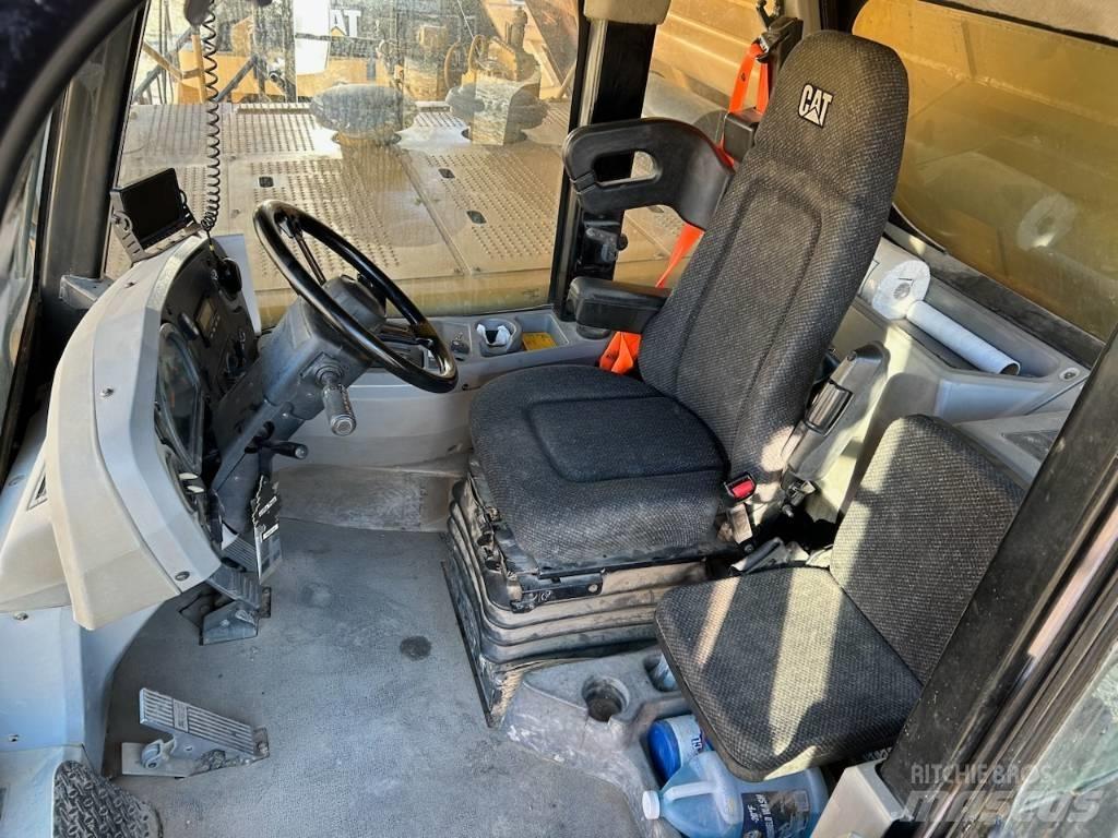 CAT 777F Dumpperit
