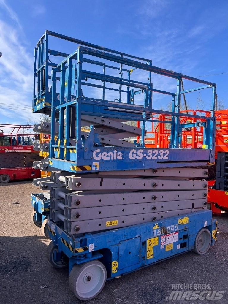 Genie GS 3232 Saksilavat