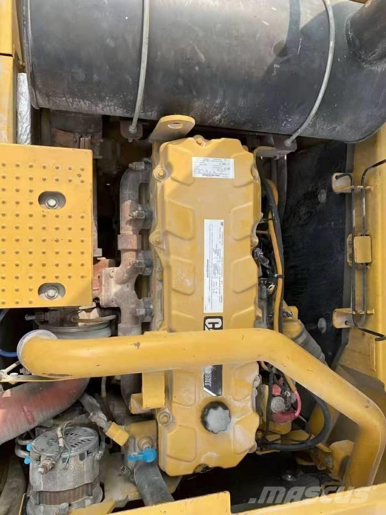 CAT 336 D Telakaivukoneet