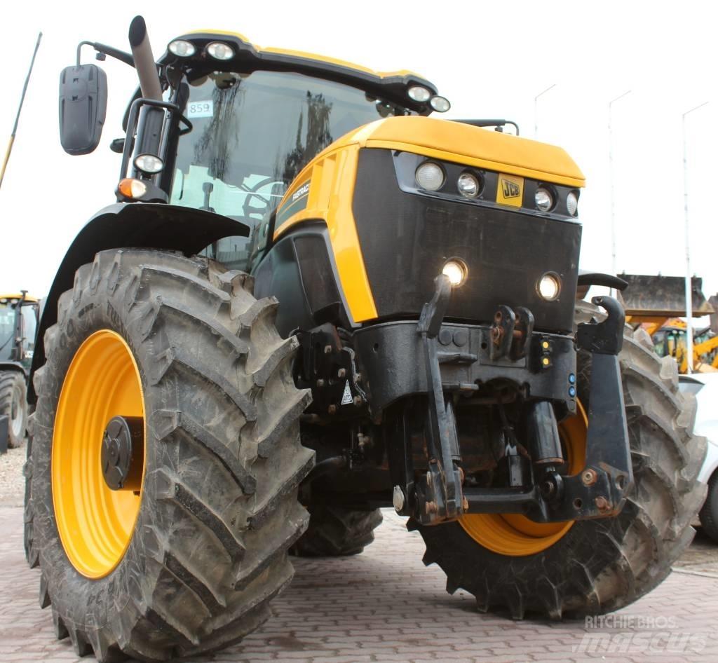 JCB Fastrac 4220 Traktorit