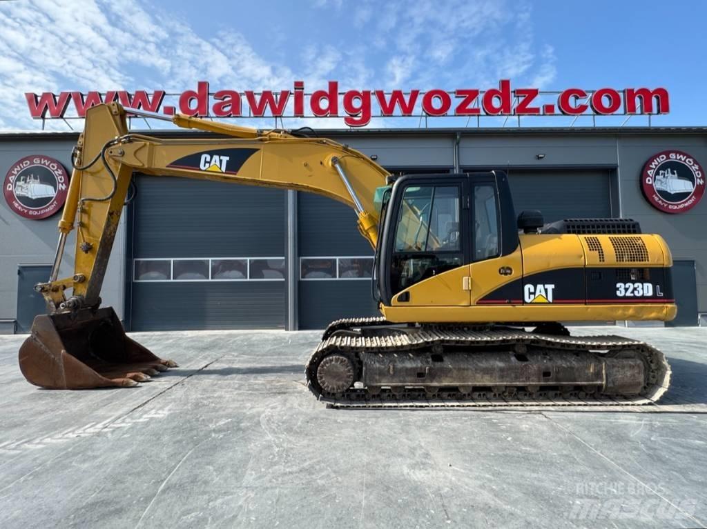 CAT 323 D L Telakaivukoneet