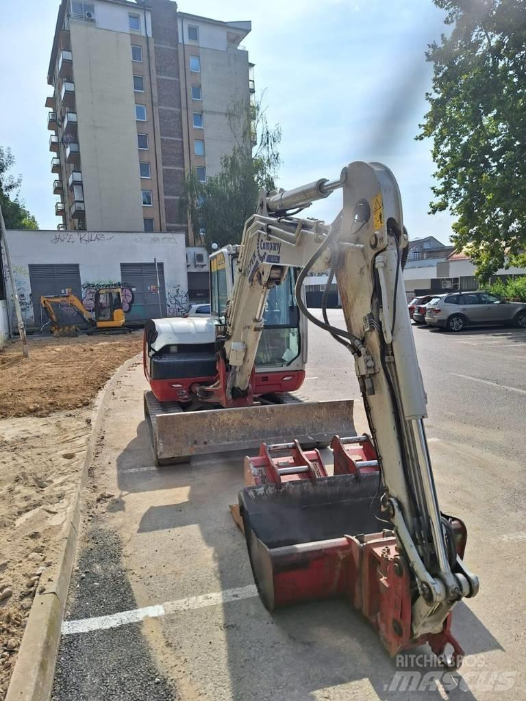 Takeuchi TB 370 Midikaivukoneet 7t - 12t