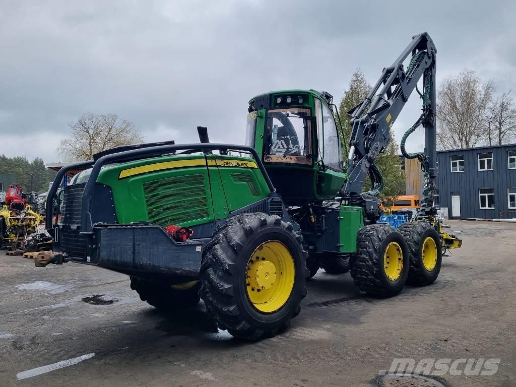 John Deere 1170 G Harvesterit
