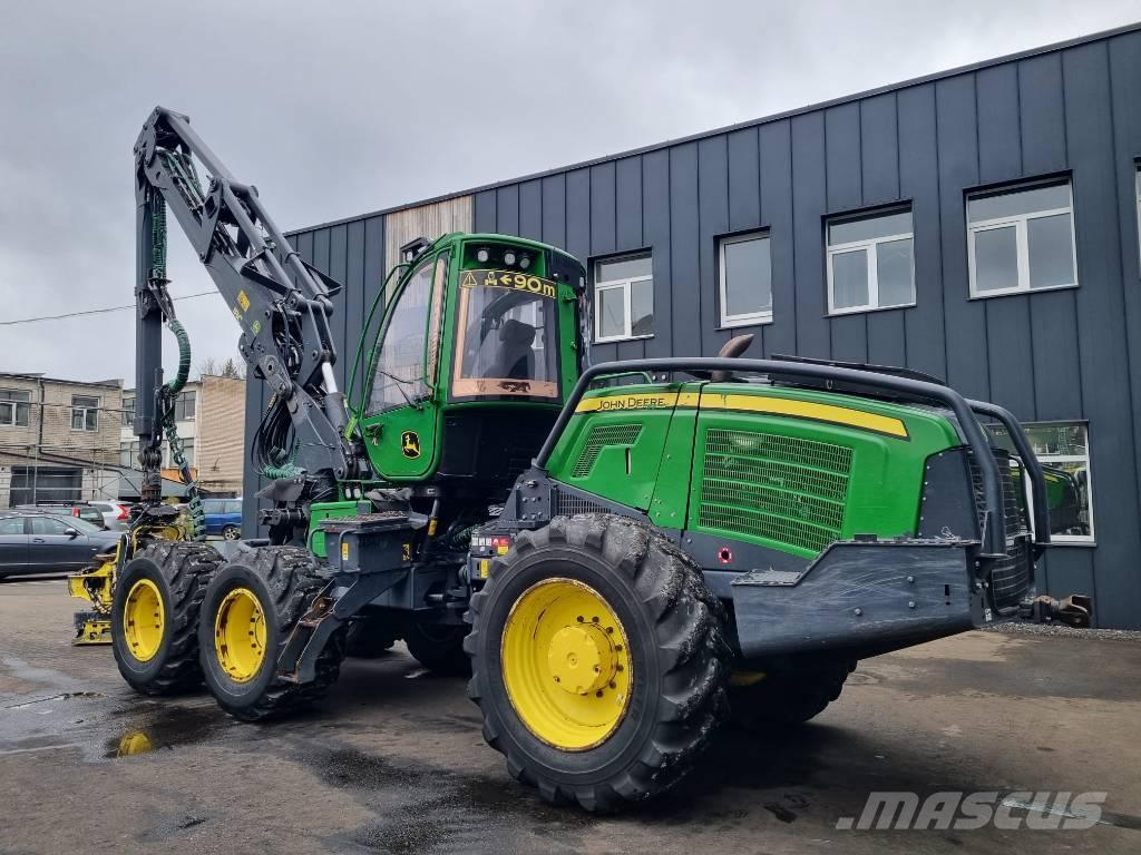 John Deere 1170 G Harvesterit