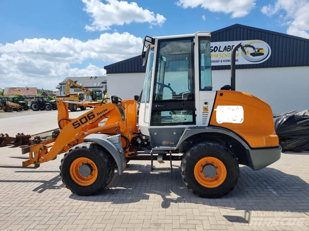 Liebherr L 506 Pyöräkuormaajat