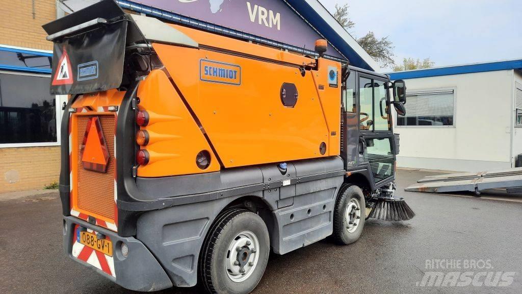 Schmidt Swingo 200 Lakaisukoneet