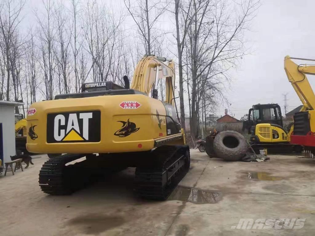 CAT 320D Telakaivukoneet