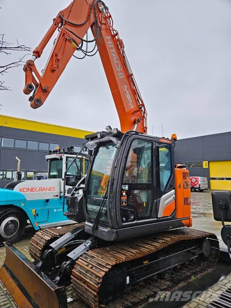 Hitachi ZX 135 US-7 Telakaivukoneet
