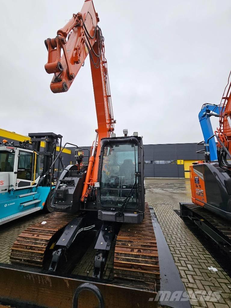 Hitachi ZX 135 US-7 Telakaivukoneet