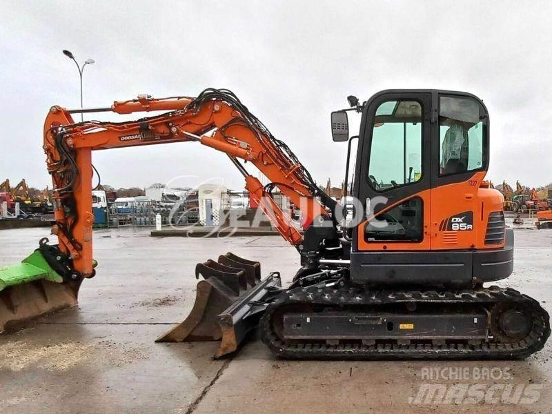 Doosan DX85R Telakaivukoneet