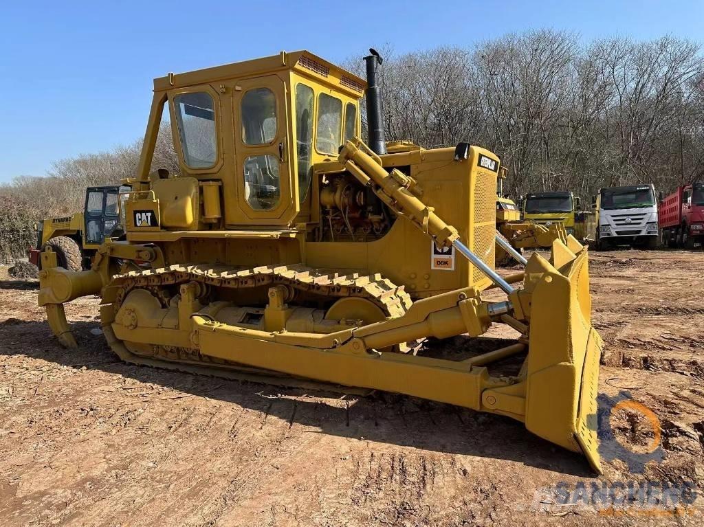 CAT D8K Telaketjupuskutraktorit
