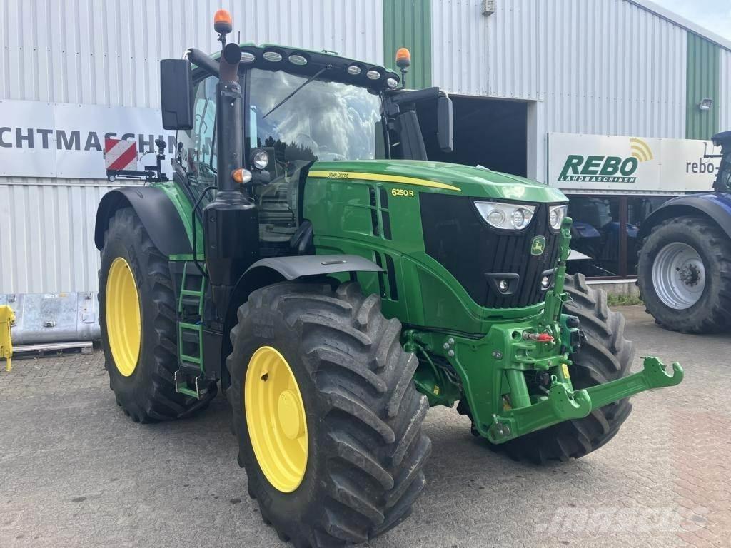 John Deere 6250R Traktorit