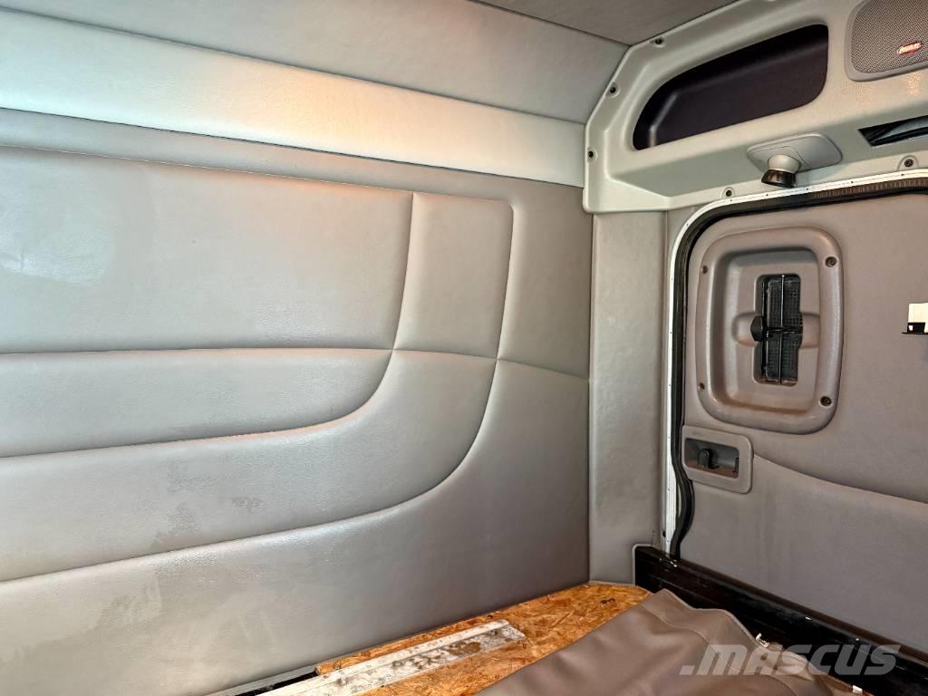 Peterbilt 367 Vetopöytäautot