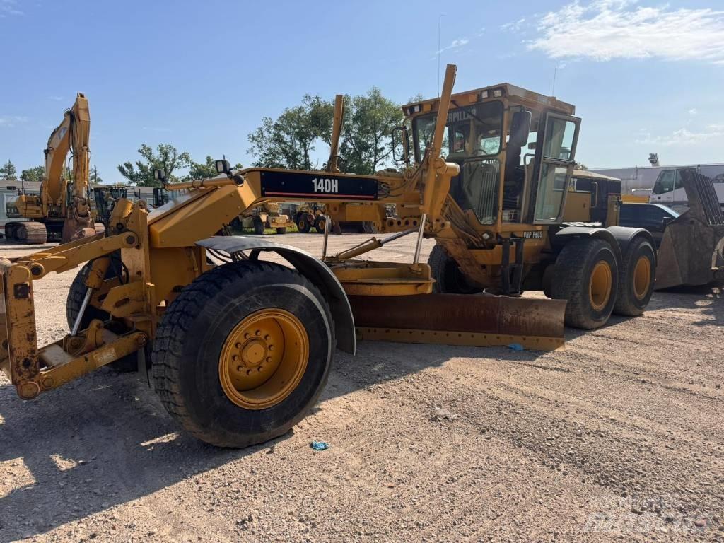 CAT 140 H Tiehöylät