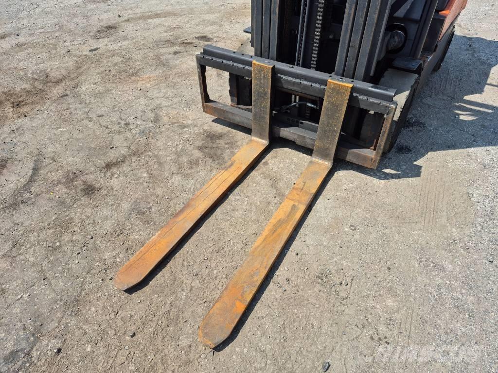 Doosan GC 25 E Muut haarukkatrukit