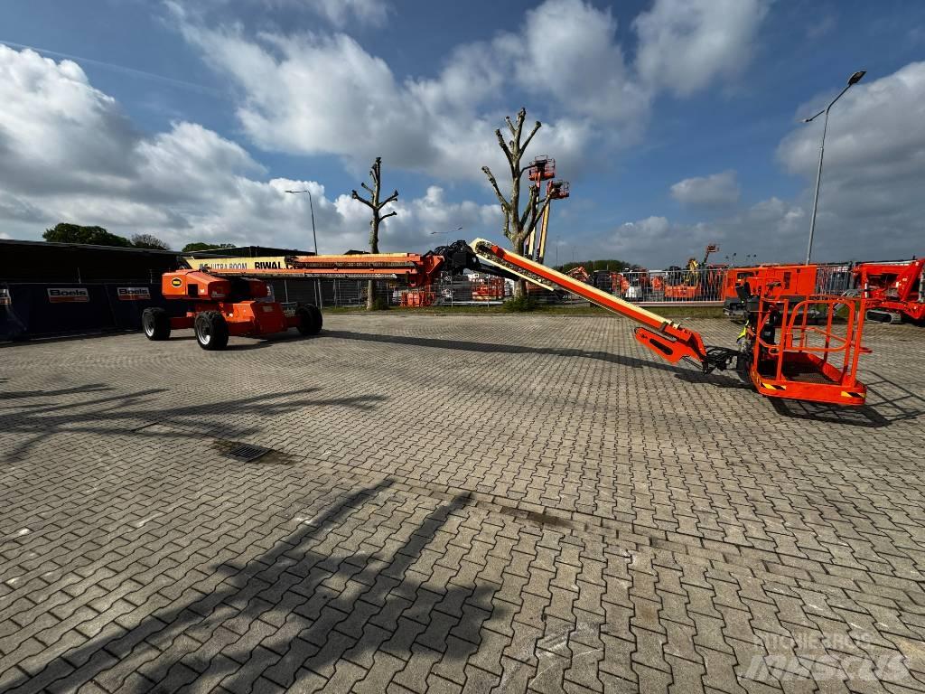 JLG 1500SJ Teleskooppipuominostimet