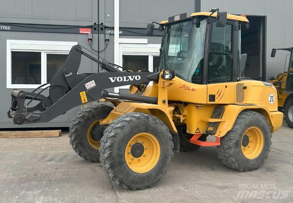 Volvo L 35 G Liukuohjatut kuormaajat