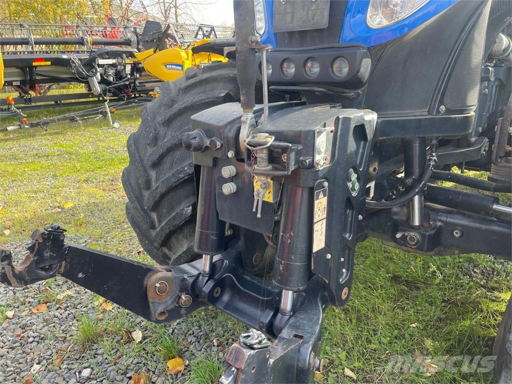 New Holland T8.390 Traktorit