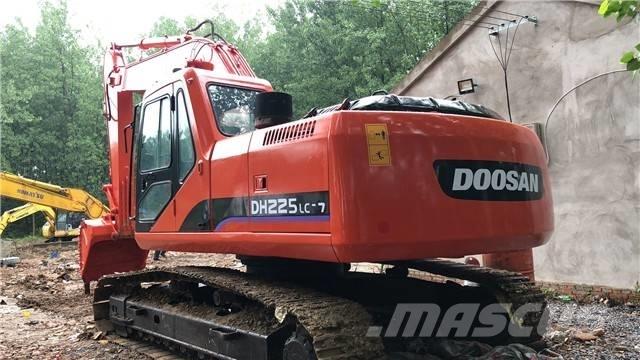 Doosan DH225LC-7 Telakaivukoneet