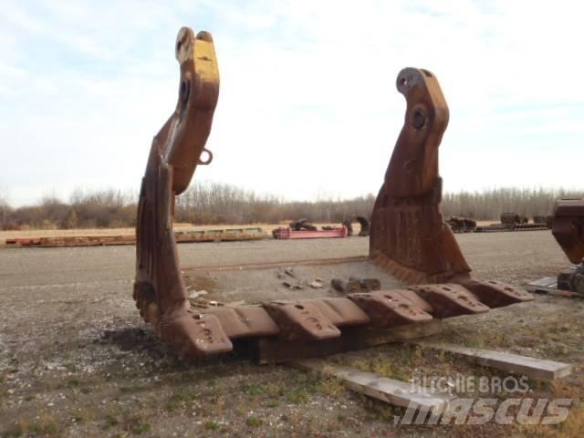 Demag H285 Pistokaivinkone