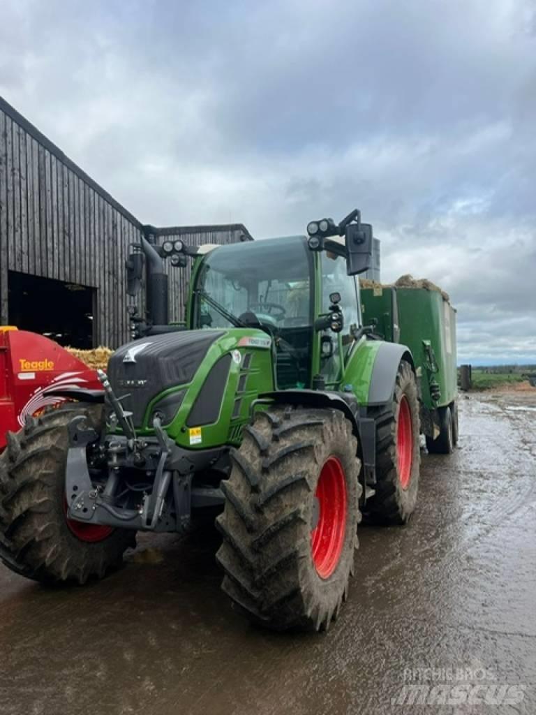 Fendt 516 Power Plus Traktorit