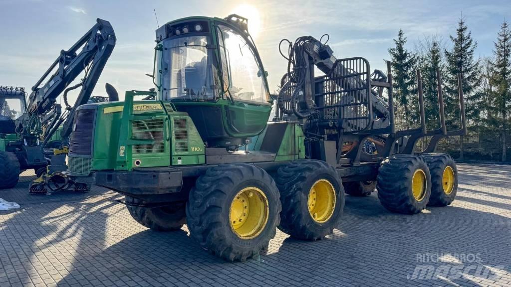 John Deere 1110 E Kuormatraktorit