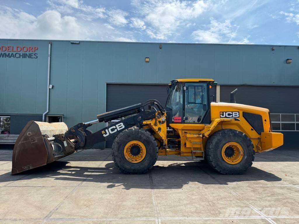 JCB 457 Pyöräkuormaajat