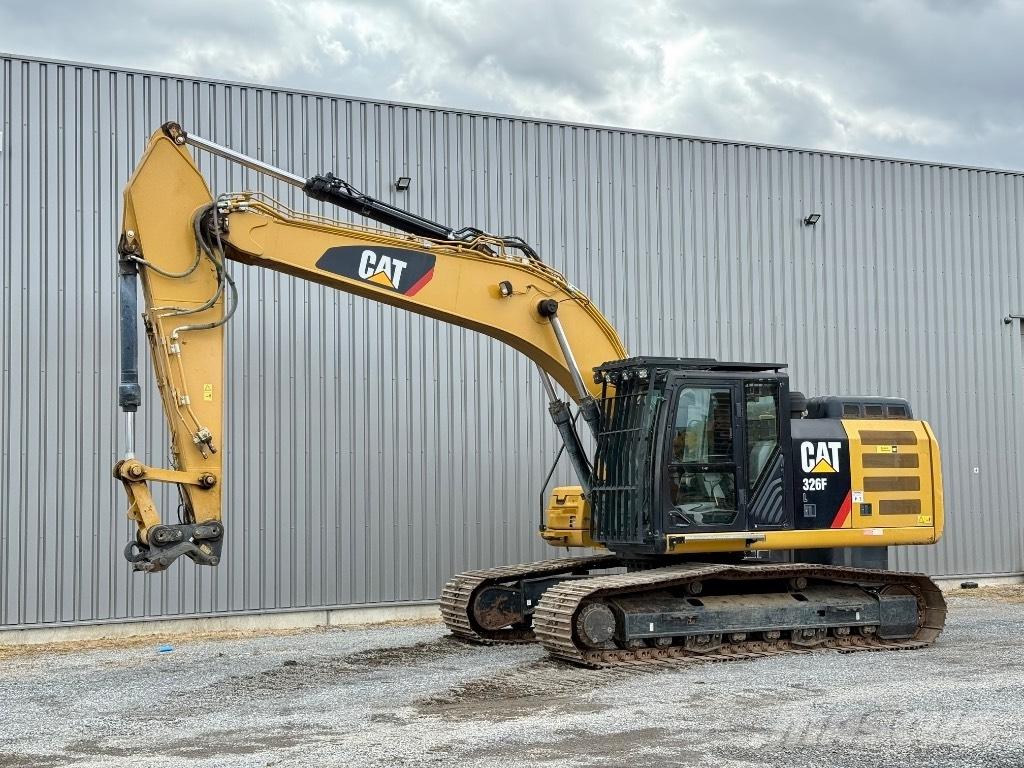CAT 326 F L Telakaivukoneet