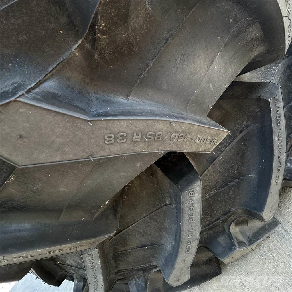  420/85R24 Renkaat ja vanteet