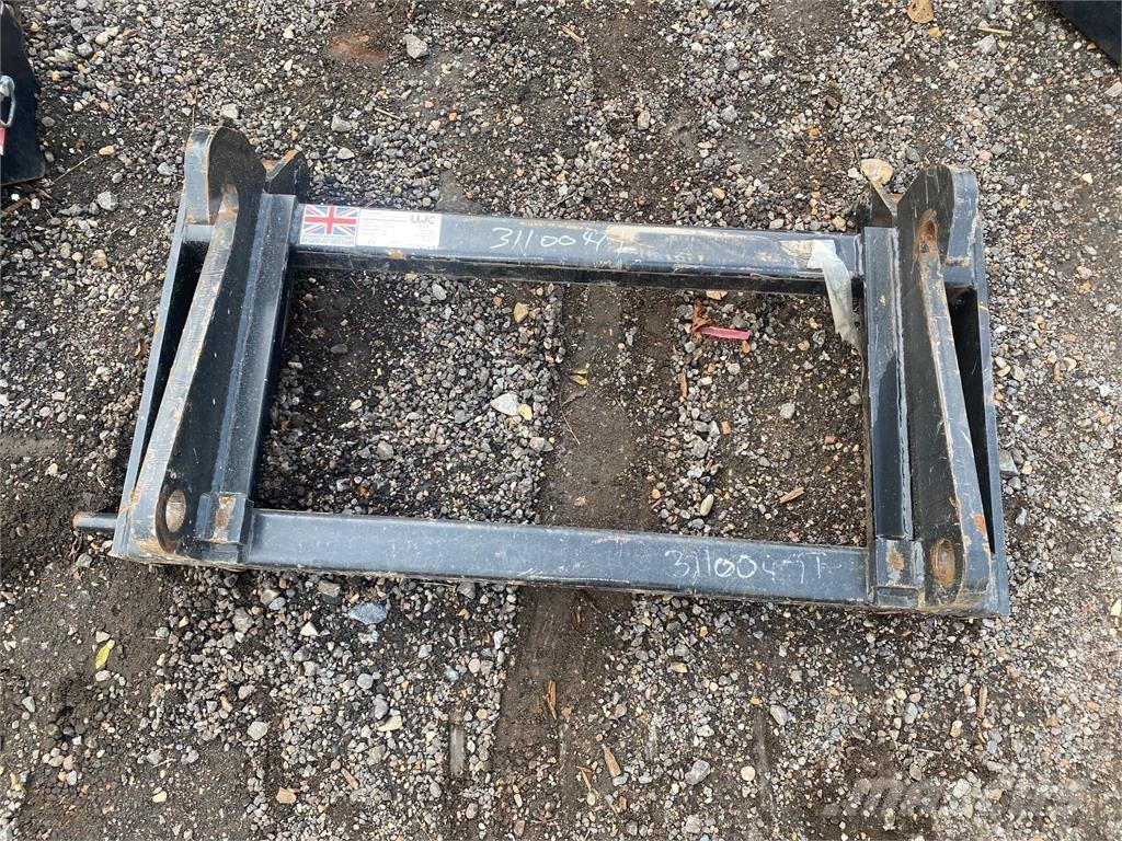  ADAPTOR PLATE Maatalouskurottajat