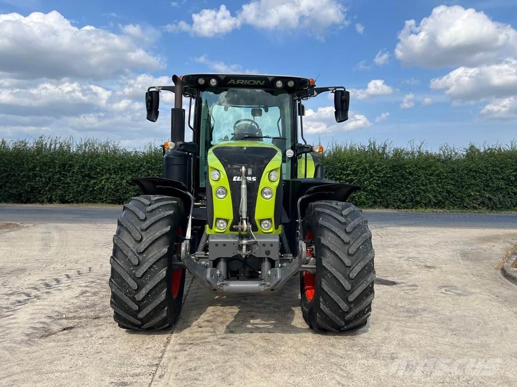 CLAAS ARION 610 Traktorit