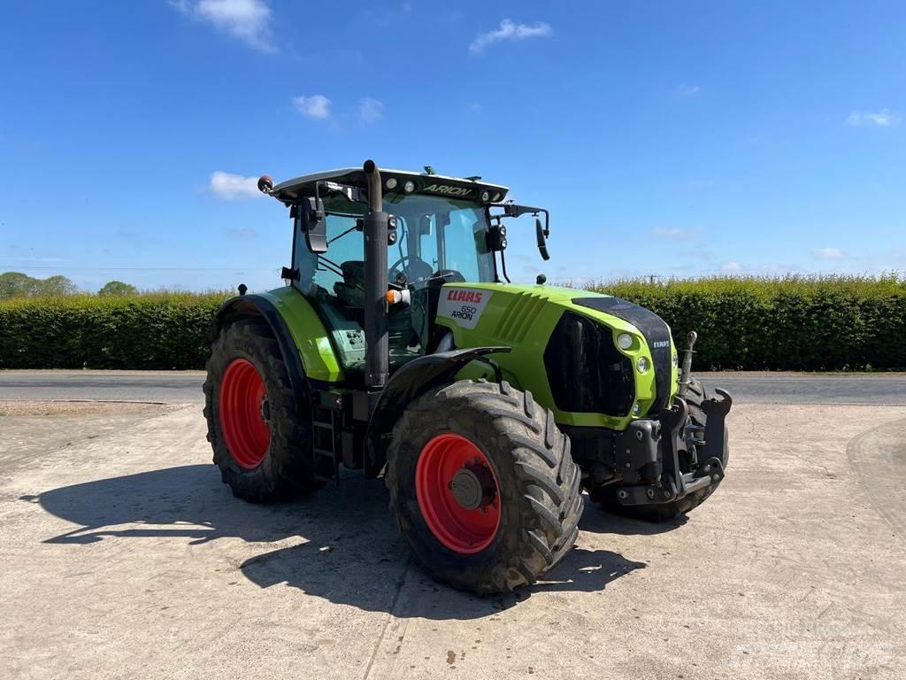 CLAAS ARION 650 Traktorit