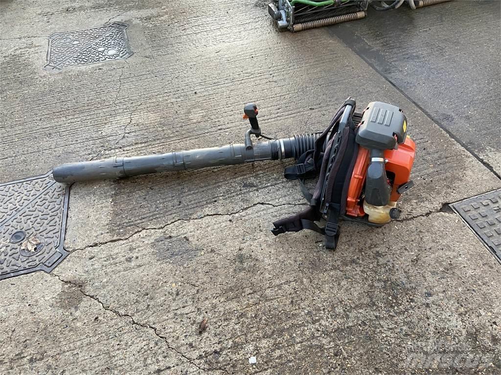 Husqvarna 570BTS Muut maatalouskoneet